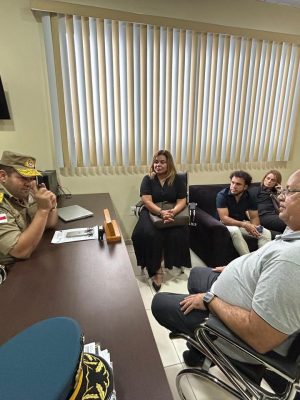 A implantação de uma base do Corpo de Bombeiros Militar do Amazonas (CBMAM) no município de Manaquiri (a 60 quilômetros de Manaus) foi tema de uma reunião entre a corporação e a prefeitura da cidade. O encontro ocorreu, na tarde desta segunda-feira (17), na sede do CBMAM, na avenida Codajás, Petrópolis, zona sul de Manaus.